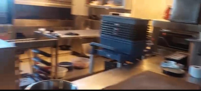 محضر ضبط بحق مطعم في منطقة جزين وسحب عينة من مياه حوض سباحة في صفاريه