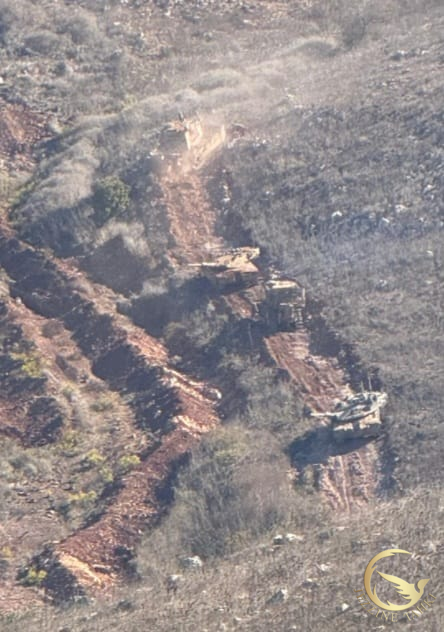 توغل 5 جرافات اسرائيلية باتجاه وادي هونين واعادة اقامة ساتر ترابي