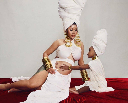 كاردي بي تُرزق بطفلها الرابع من ستيفون ديغز: بداية فصل جديد في حياتي