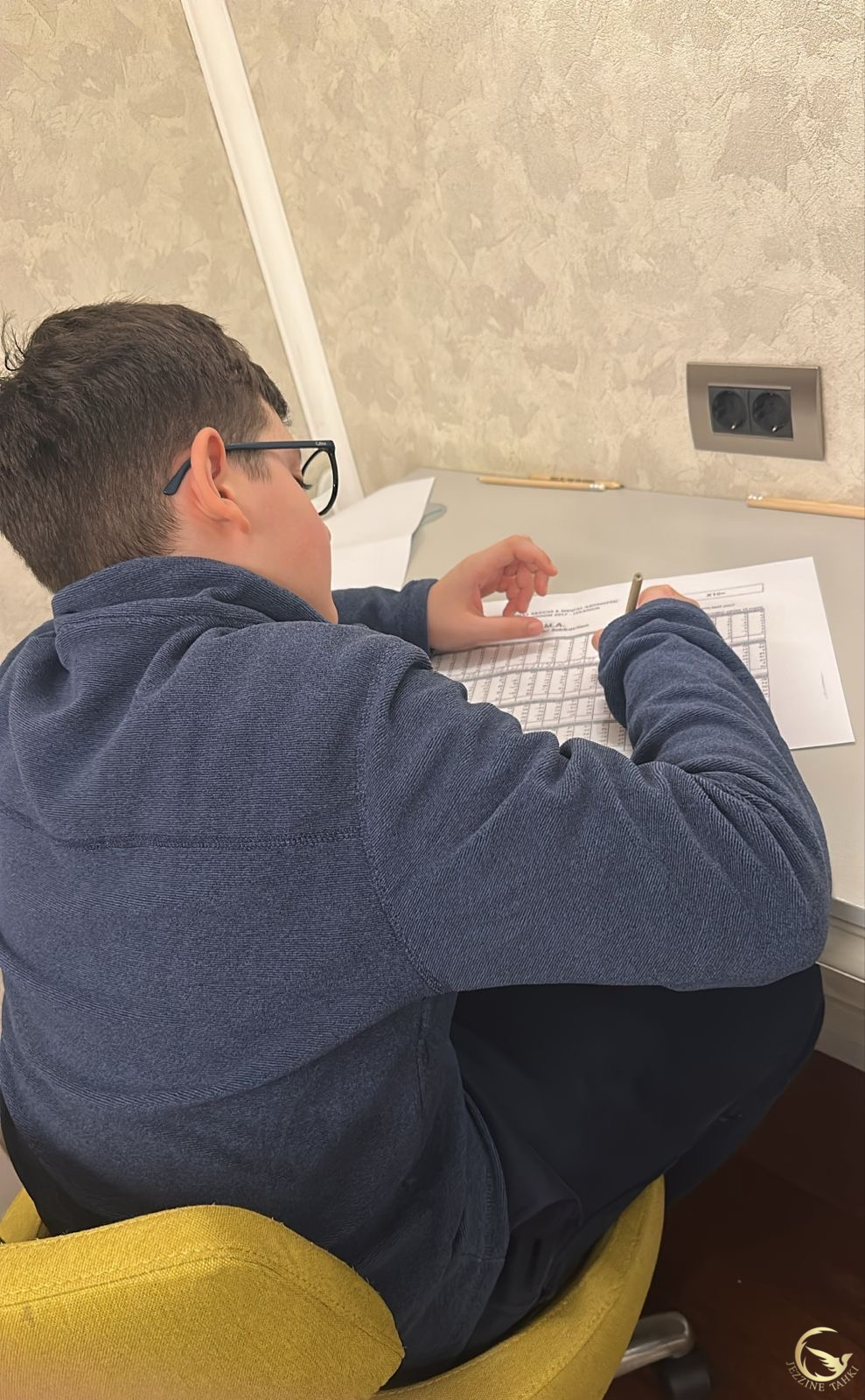 أنطوني جايمس ابو عزيز في تحضيراته المسائية قبل بطولة UCMAS غدا