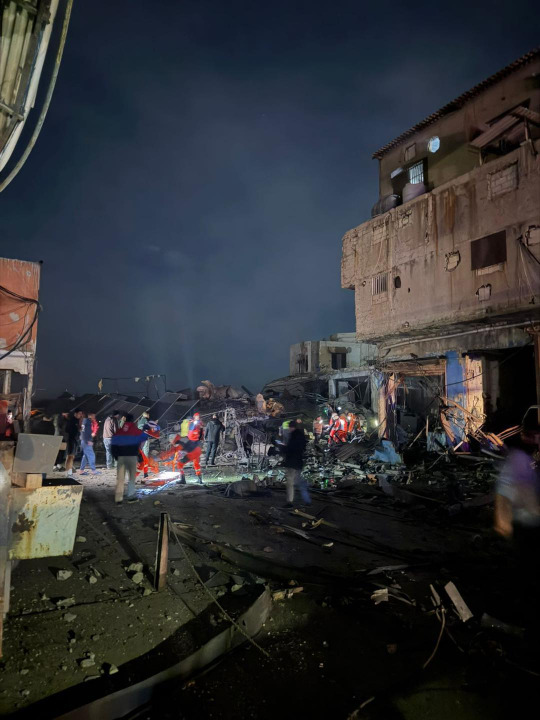 المشهد من سينيق