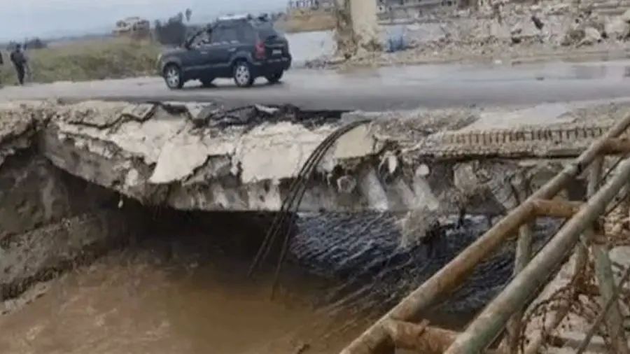انهيار جديد في جسر العريضة الحدودي المتضرّر منذ العاصفة الماضية