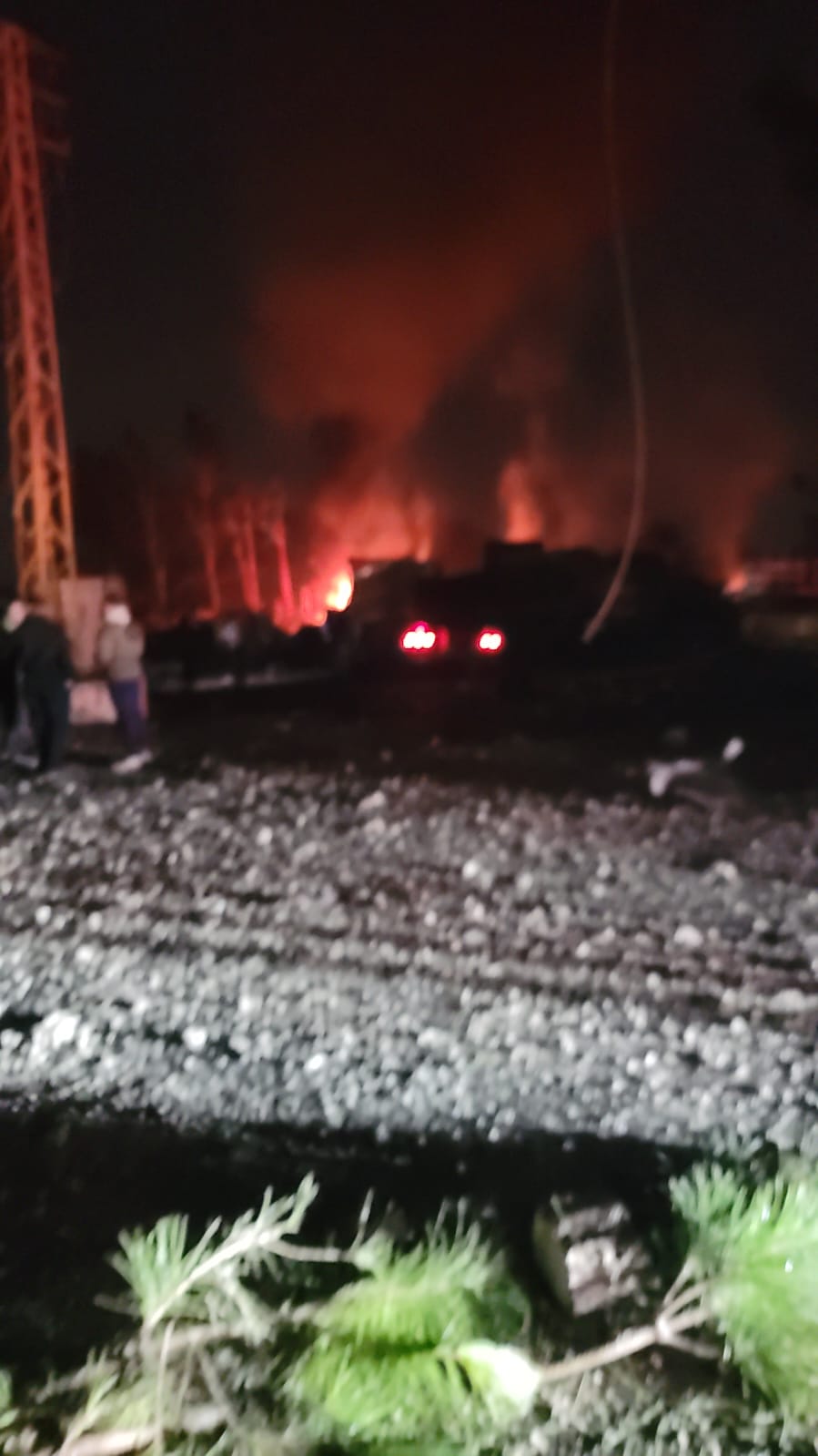 استهداف معرض آليات على طريق الداوودية النجارية مقابل مزرعة الدجاج