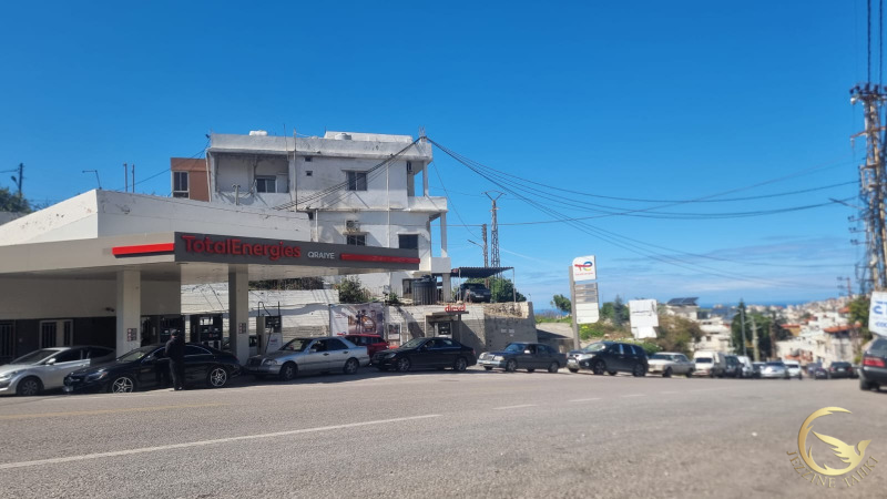 طابور المحروقات في القريّة