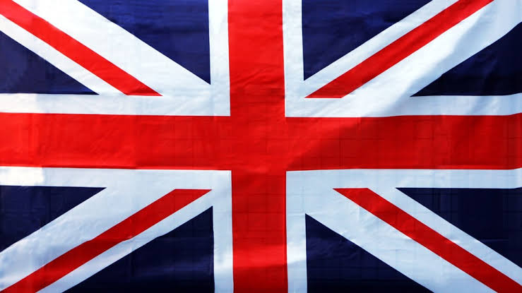 بي بي سي: الحكومة البريطانية تحض مواطنيها على تخزين الغذاء والماء استعدادا لاضرابات حادة