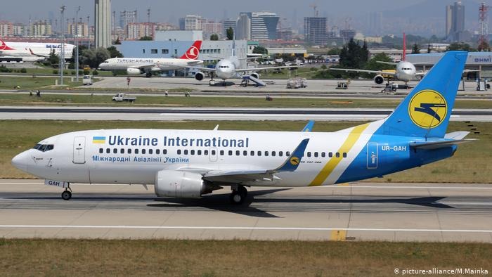 تحطم طائرة أوكرانية بعد اقلاعها بقليل من مطار الخميني