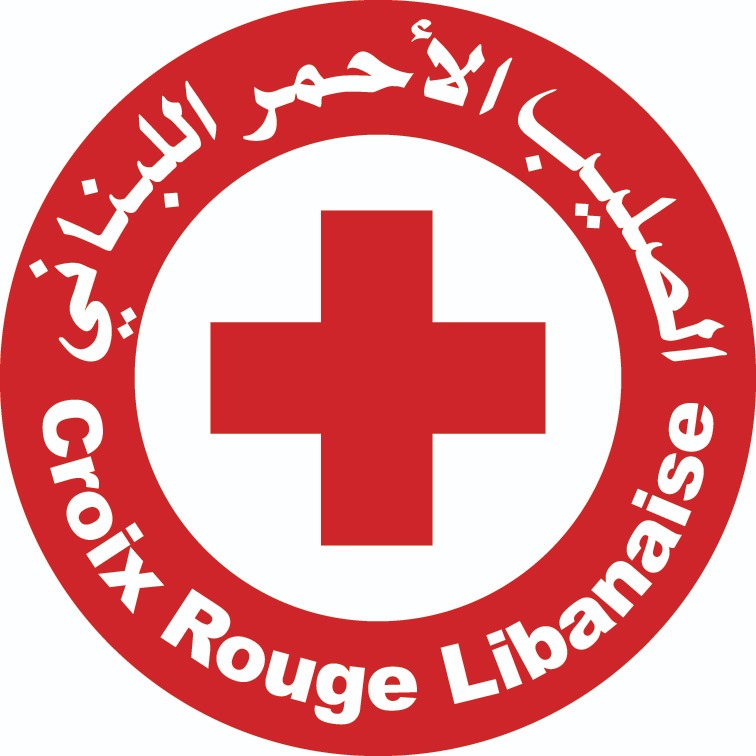 سيارة اسعاف من اليابان للصليب الأحمر اللبناني