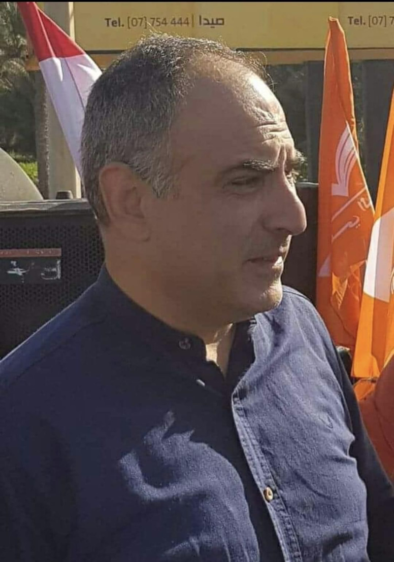 انا صح و رح ضل الصح لو مهما العالم قالو... فمن قصد أسود بـ"الخبث والشر خصلتو"؟