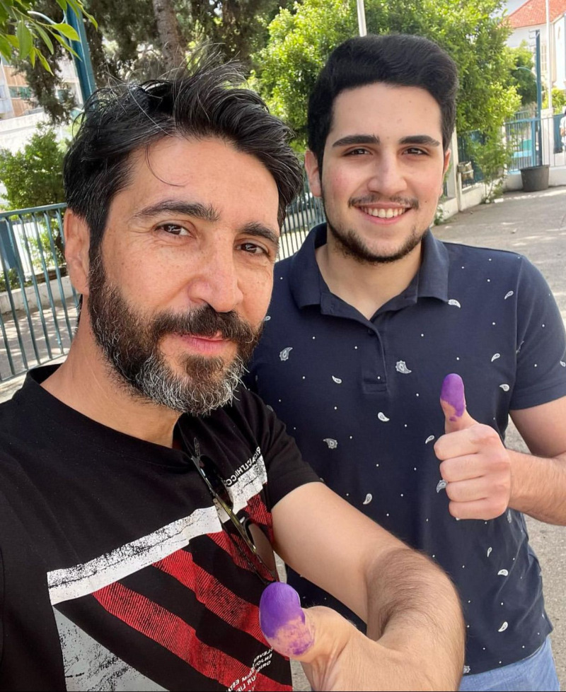 وسام صباغ و ابنه