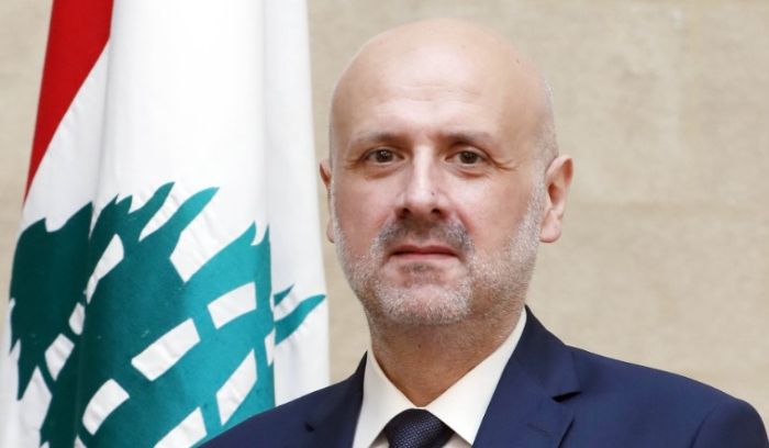 وزير الداخلية طلب إلى قوى الأمن إزالة عوائق في بيروت وفتح طريقين