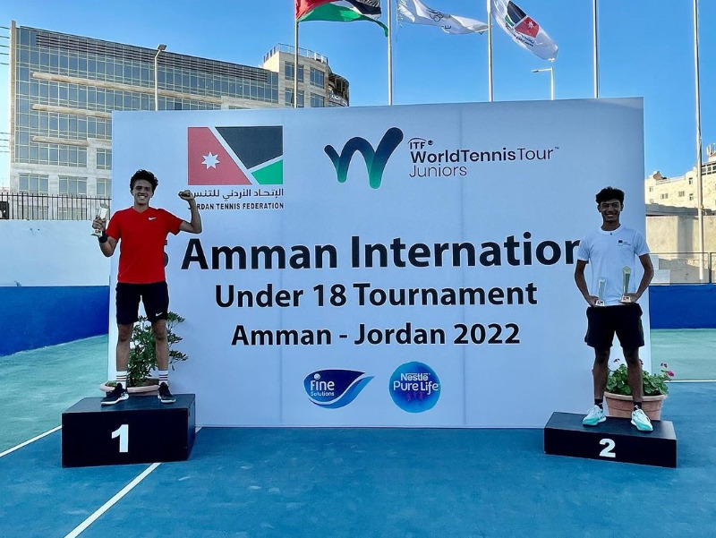 فاز لاعب التنس اللبناني الشاب مصطفى النطور فوزا كبيرا في J5 عمان