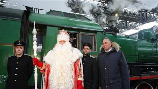 قطار بابا نويل ورحلة سحرية في روسيا!