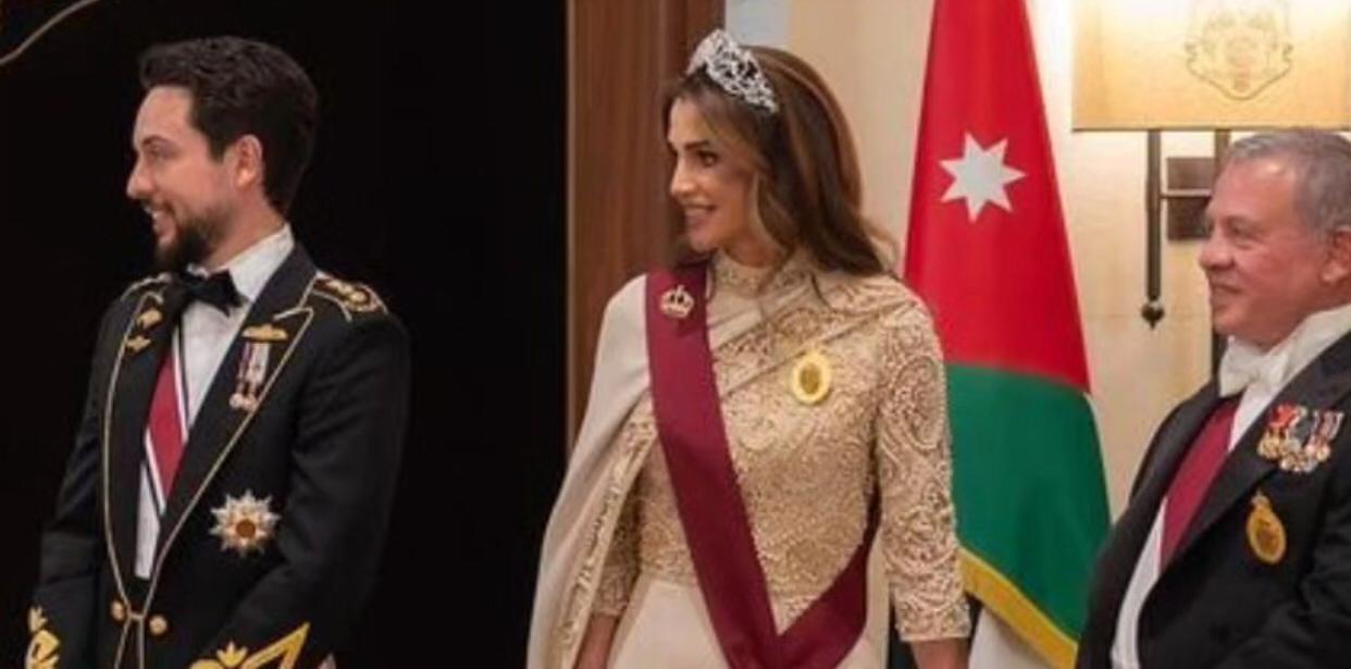 إطلالة الملكة رانيا الثانية من تصميم إيلي صعب