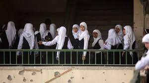 مصر تحظر ارتداء النقاب في المدارس وتمنح الحرية بشأن الحجاب