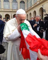الفاتيكان يريد انقاذ لبنان: مبادرة فرنسا منحازة وعليها الالتزام بما تقرره الخماسية