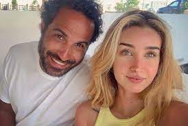 أحمد فهمي يختار الصمت عقب إعلان زوجته انفصالهما رسمياً