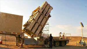 إسرائيل تفعّل نظام الدفاع الجوي "مقلاع داوود"... صاروخ دفاع جوي من لبنان