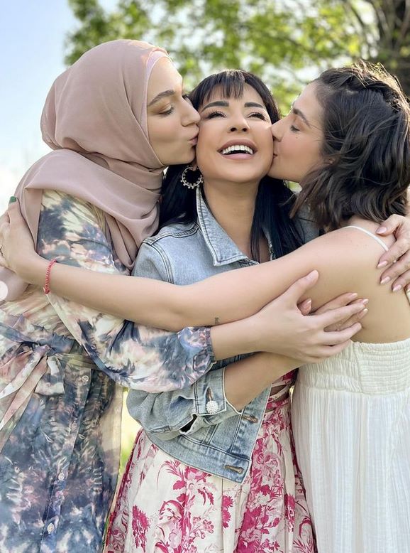 https://jezzinetahki.com/upload/je_news/multi_je_news_img/44715/je_news_44715_1712768645.9887f5d2071e483cbbba38c7d895883522fe.jpg