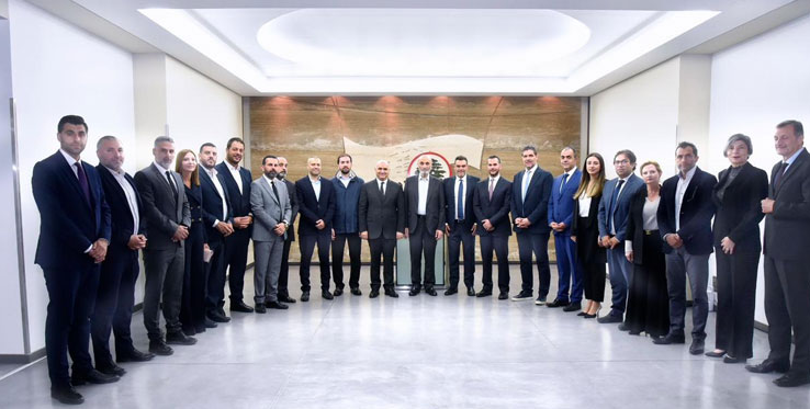 جعجع يستقبل مجلس بلدية جونية المنتخب... فيصل أفرام: هذا التحالف سيكون سندا لعملنا