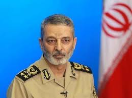 إيران تنفي اغتيال رئيس الأركان الجديد عبدالرحيم موسوي