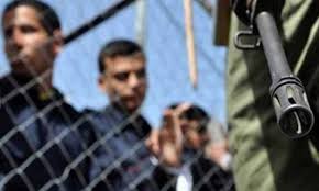 بدء عملية إطلاق سراح 1716 فلسطينيا من غزة عند مجمع ناصر الطبي بالقطاع بموجب صفقة التبادل