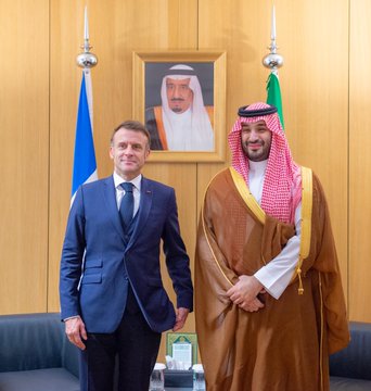 ماذا في الاتصال بين ماكرون وبن سلمان؟