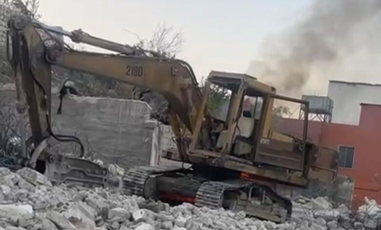 استهداف جرافة في مدينة الخيام