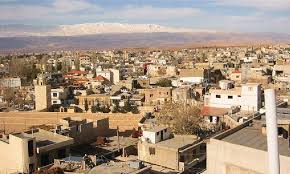 مشاهد من الإشتباكات العنيفة مع مطلوبين أثناء تنفيذ #الجيش سلسلة عمليات دهم في منطقة الشراونة - #بعلبك