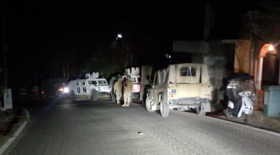 كشف عناصر الجيش اللبناني واليونيفل على المنزل الذي استُهدِف في بليدا اليوم وتبيّن أنّه خالٍ من أي أسلحة