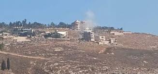 تجدد القنابل على منطقة الكيلو 9 بين عيترون وبليدا واحتراق منزل غير مأهول في بليدا