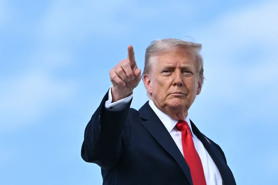 ترامب ردًَا على سؤال بشأن المساعدة إلى الإيرانيين: ستكتشفون ذلك بأنفسكم