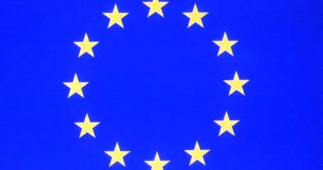 الاتحاد الأوروبي يتعهّد بردّ حازم على تهديدات ترامب في شأن غرينلاند