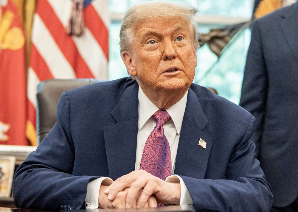 ترامب: هناك سفن تتجه لإيران حالياً ونجري محادثات معها وسنرى ما سيحدث