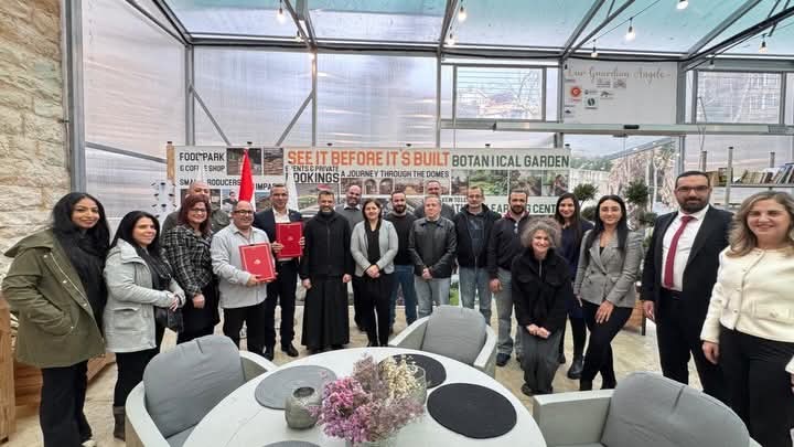 وزير الزراعة يزور أنطلياس ويشهد توقيع مذكرة تفاهم لتعزيز الإرشاد الزراعي والابتكار البيئي