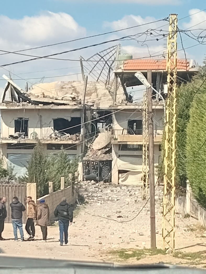 المبنى المستهدف في دورس