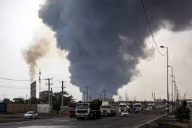 وسائل إعلام إيرانية: اشتعال النيران في نحو 100 قارب صيد جراء هجوم على ميناء في مدينة جاسك جنوبي البلاد