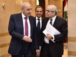 بين بري وسلام المستجدات الميدانية والسياسية والخدمات للنازحين