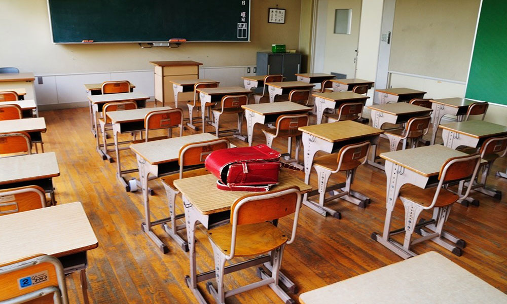 اقفال المدارس الرسمية والخاصة غدا