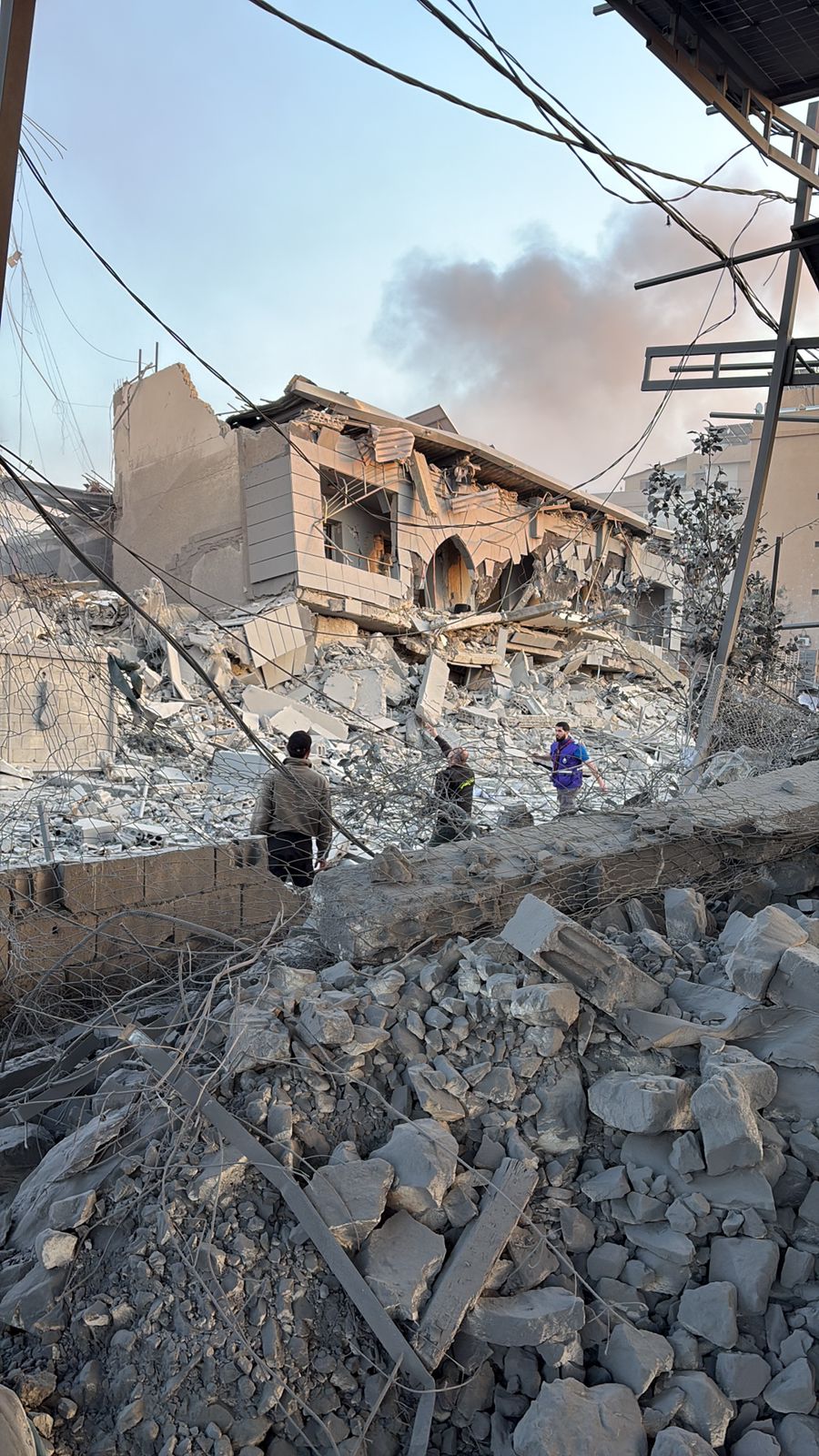 الدمار جراء الغارة على صيدا