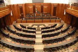 ‏معلومات للـLBCI: توافق بين رئيس الجمهورية ورئيسي المجلس والحكومة على التمديد للمجلس النيابي لمدة سنتين على أن يتقدم بطلب التمديد 65 نائباً