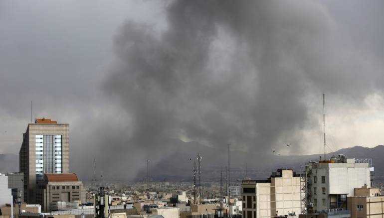 الجيش الإسرائيلي: بدأنا موجة هجمات واسعة على إيران