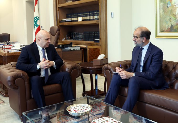 غارسيا لعون: ندين ما أقدم عليه حزب الله وندعم قراراكم