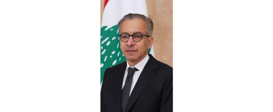 المكتب الإعلامي لوزير الاقتصاد: إخلاء مبنى وزارة الاقتصاد احترازياً بعد تلقي اتصال مشبوه لمبنى مجاور