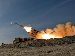 وسائل إعلام إسرائيلية: الجيش الإسرائيلي رصد هجوماً صاروخياً باليستياً إيرانياً قادماً