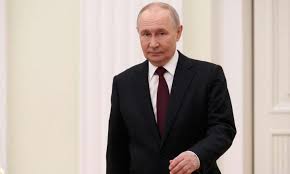 بوتين يدعو في اتصال مع بيزشكيان إلى وقف لإطلاق النار