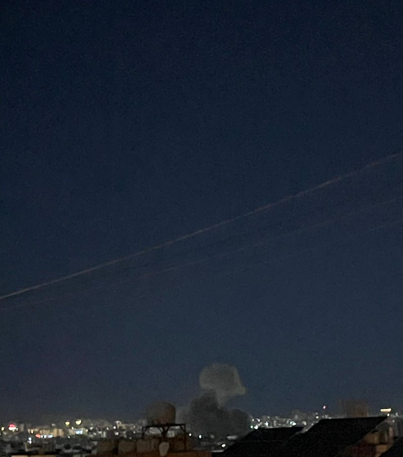 وسائل إعلام إسرائيلية: حيفا تشهد أوسع قصف من لبنان منذ بداية المعركة