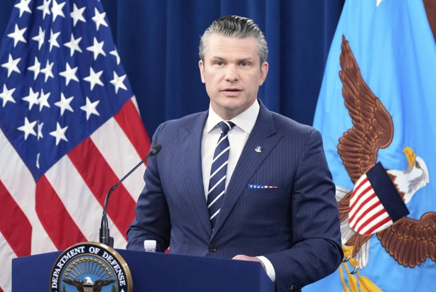 وزير الحرب الأميركي: