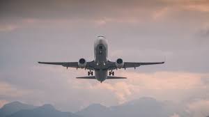 القناة 12 الإسرائيلية: شركة الطيران الأميركية دلتا تلغي رحلاتها على خط 