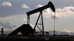 رويترز: العقود الآجلة لخام برنت تسجل 106.4 دولار للبرميل