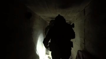 أدرعي: في محيط كنيسة في الخيام جنوب لبنان كشفنا عن مسار نفق تحت أرضي لحزب الله